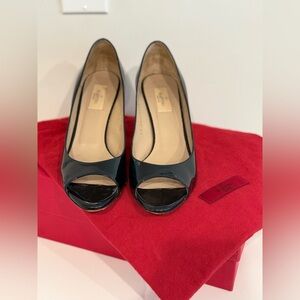 Vintage Valentino Navy Patent Leather Peep Toe Kitten Heel Sz 10 B 40 box/bag